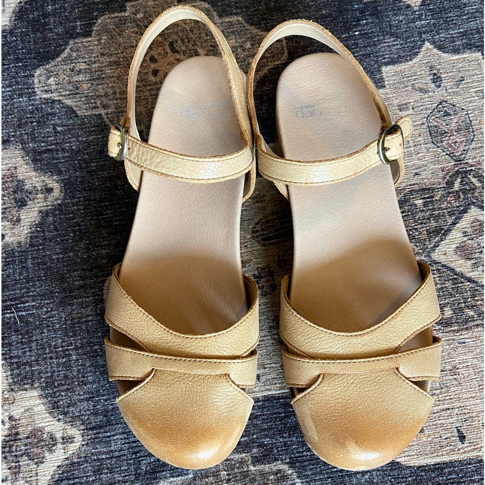 Women's Dansko Betsey Tan Milled Leather EUR Size 41 US 9.5